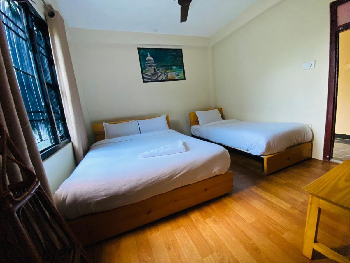 Hotel Aagaman - Best Family Hotel In בנדיפור מראה חיצוני תמונה