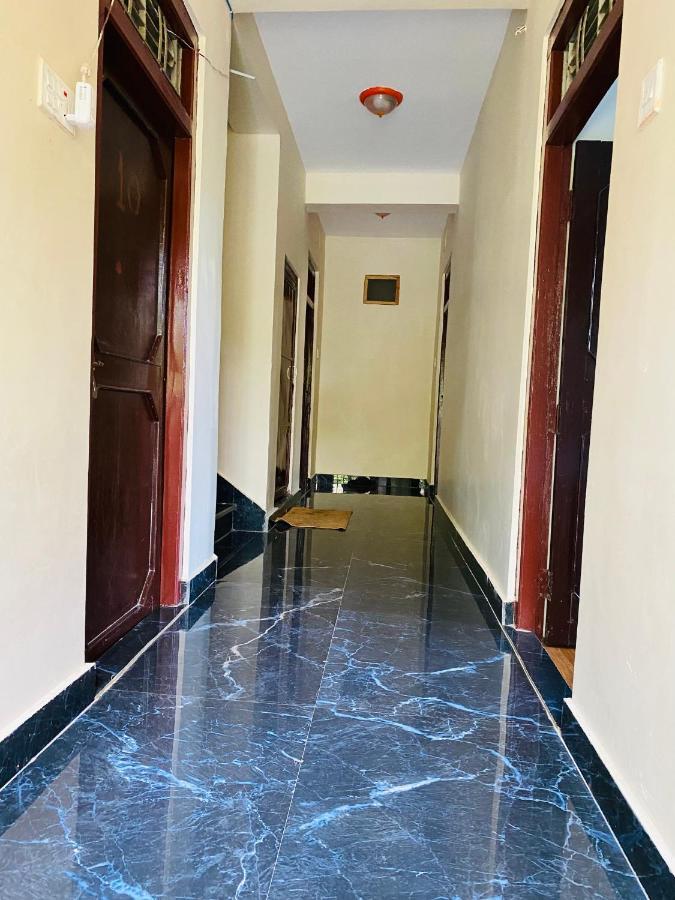 Hotel Aagaman - Best Family Hotel In בנדיפור מראה חיצוני תמונה