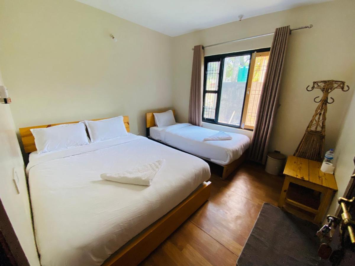 Hotel Aagaman - Best Family Hotel In בנדיפור מראה חיצוני תמונה